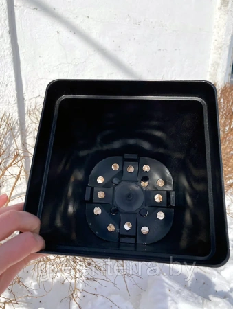 Горшок для рассады квадратный литой 5 л, 18.5*18.5*20 см (круглое дно)