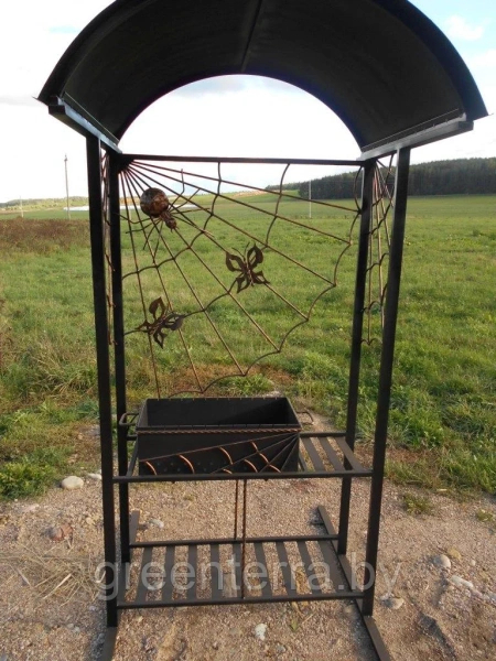 Кованый мангал с крышей "Виконт 60"