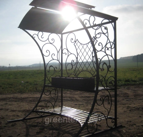 Кованый мангал с крышей "Варвик"