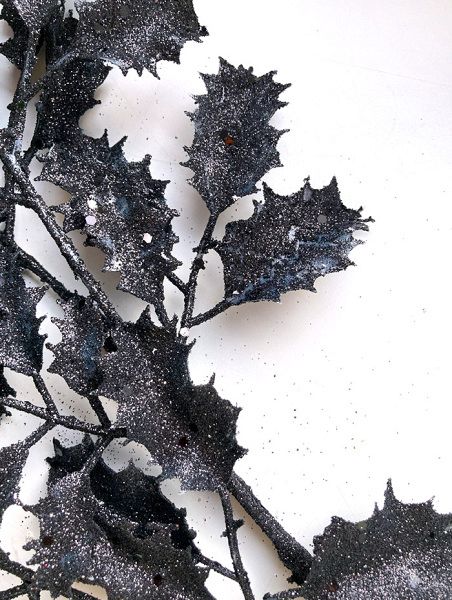 Украшение елочное "Ветка падуба" 66см 