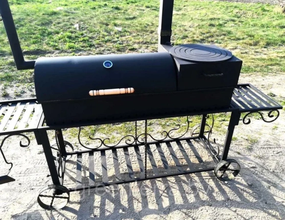 Кованый мангал (гриль, барбекю, очаг, коптильня) "Монреаль"