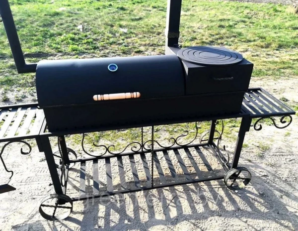Кованый мангал (гриль, барбекю, очаг, коптильня) "Монреаль"