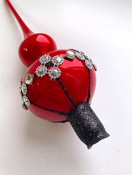 Стеклянная верхушка, декор №1 Верхушка стеклянная на елку, декорированная "Красная с чёрным узором и камнями"