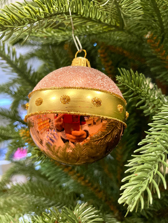 Шар пластиковый декорированный